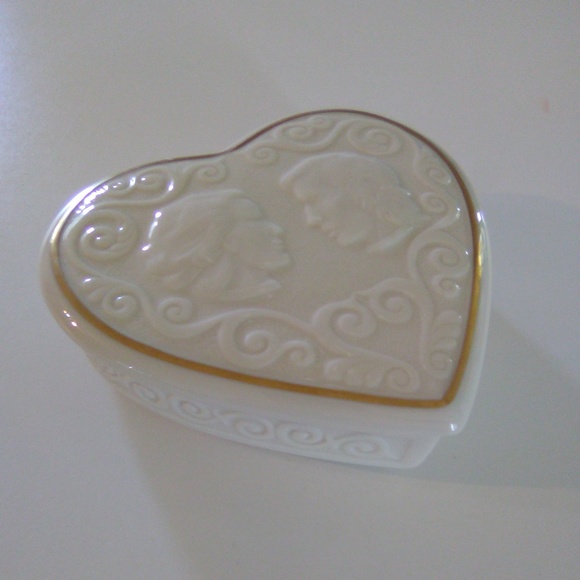 Lenox Other - lenox romeo and juliet heart shaped trinket box